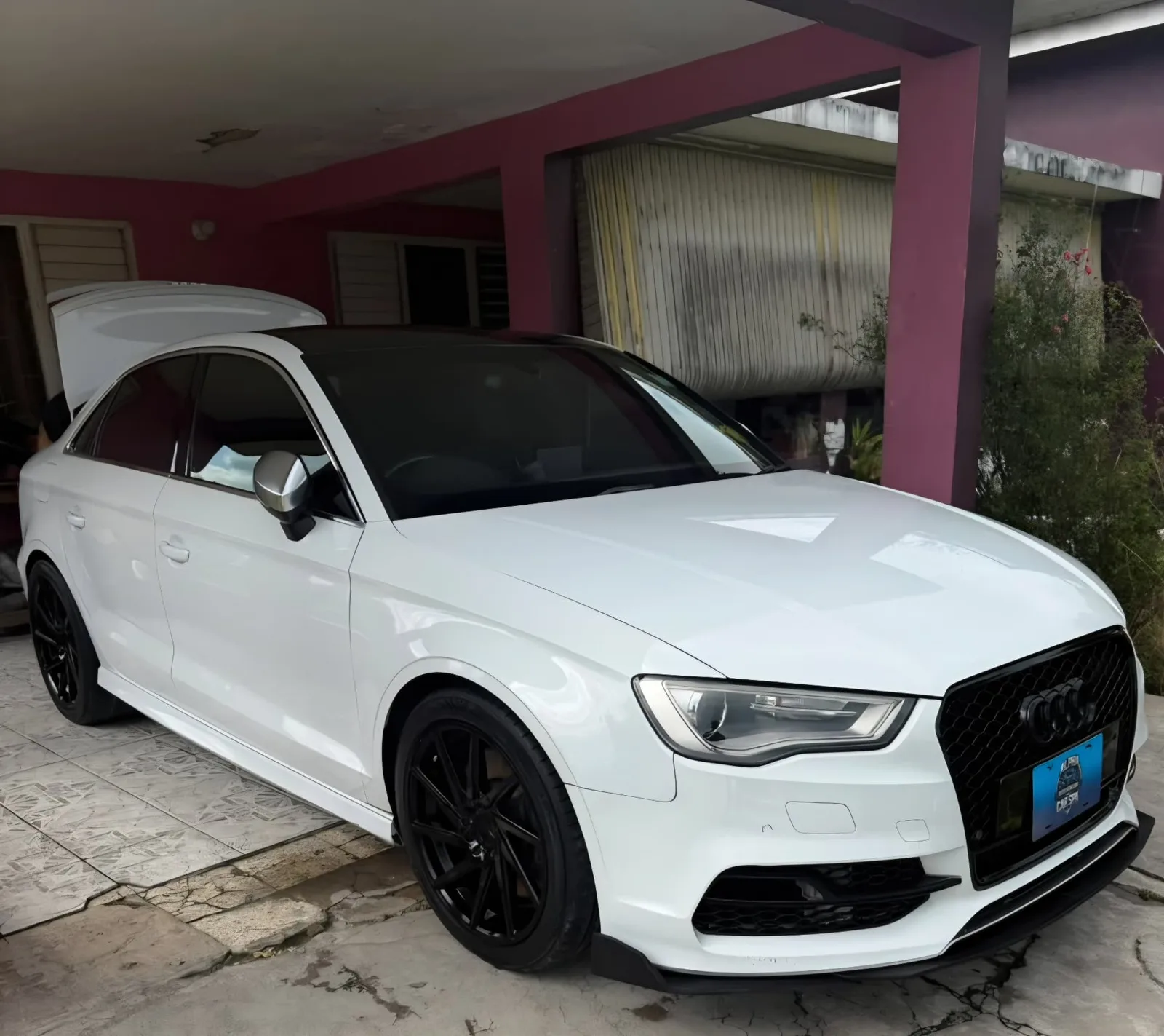 White Audi after detailing